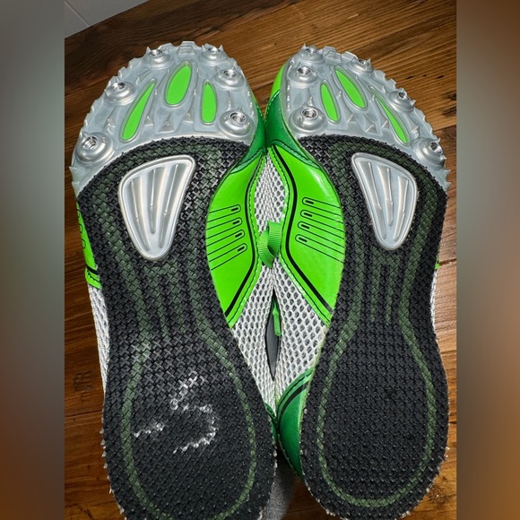 Brooks Women's PR MD 54.26 Mid‎ Distance Lime Green Track Running Spikes 9 NWOB - Picture 5 of 11